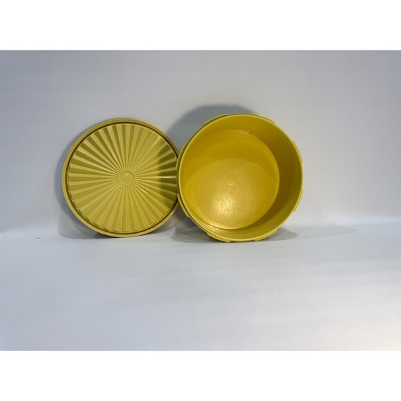 Vintage Yellow Tupperware Servalier Storage Canister 1204-14 W/Lid - Picture 5 of 7